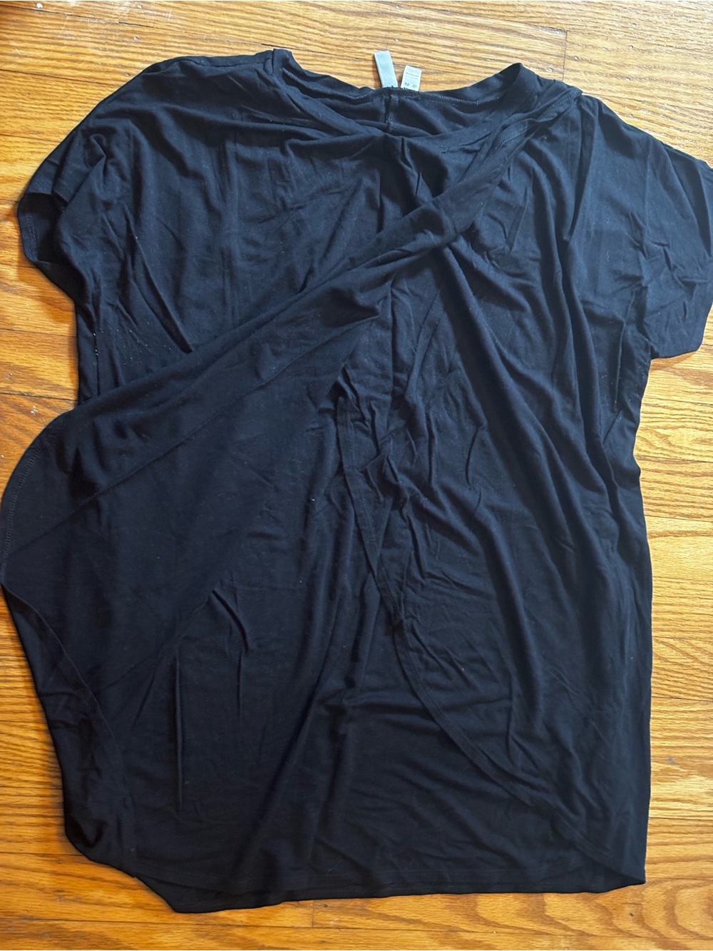 ASOS Maternity Black Twist-Back Short Sleeve Tee